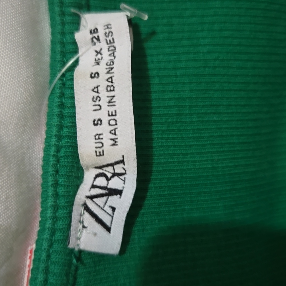 Zara Emerald Green Ruched Crop Top - Picture 3 of 3